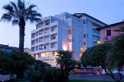 ASTOR HOTEL